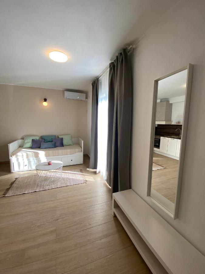 Apartmani Cvita Neviđane Exterior foto